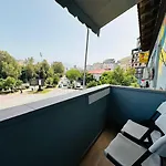 Πανδοχείο Sela Rent- & Optional Car Hire Τίρανα