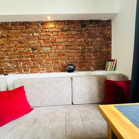 Sela Rent- & Optional Car Hire *