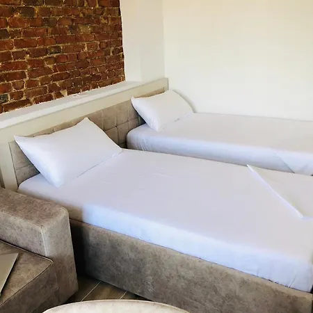 Sela Rent- & Optional Car Hire Tirana