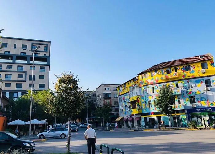 Sela Rent- & Optional Car Hire Locanda